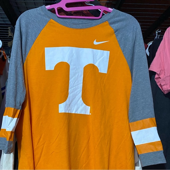 UT Vols Nike shirt size XL - Picture 1 of 3